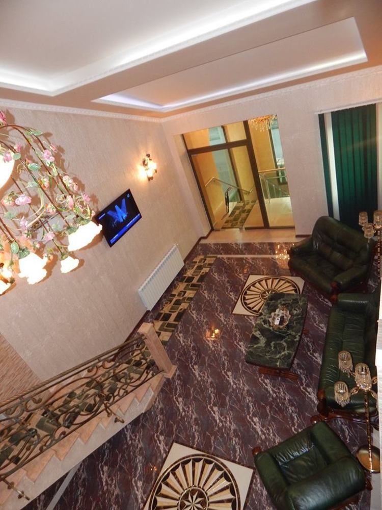 Отель Lux Palace Кутаиси Экстерьер фото